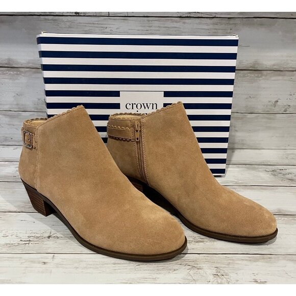 Crown & Ivy Tan Ankle Boots Booties - Picture 1 of 4